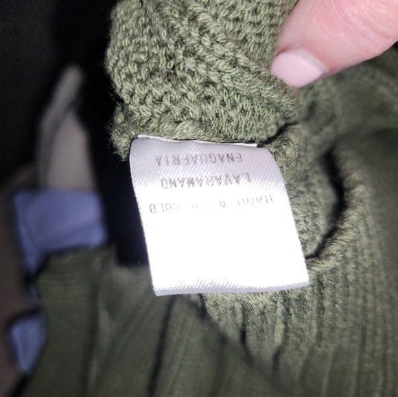 AVARA Olive Green Cable Knit Sweater - Picture 4 of 4